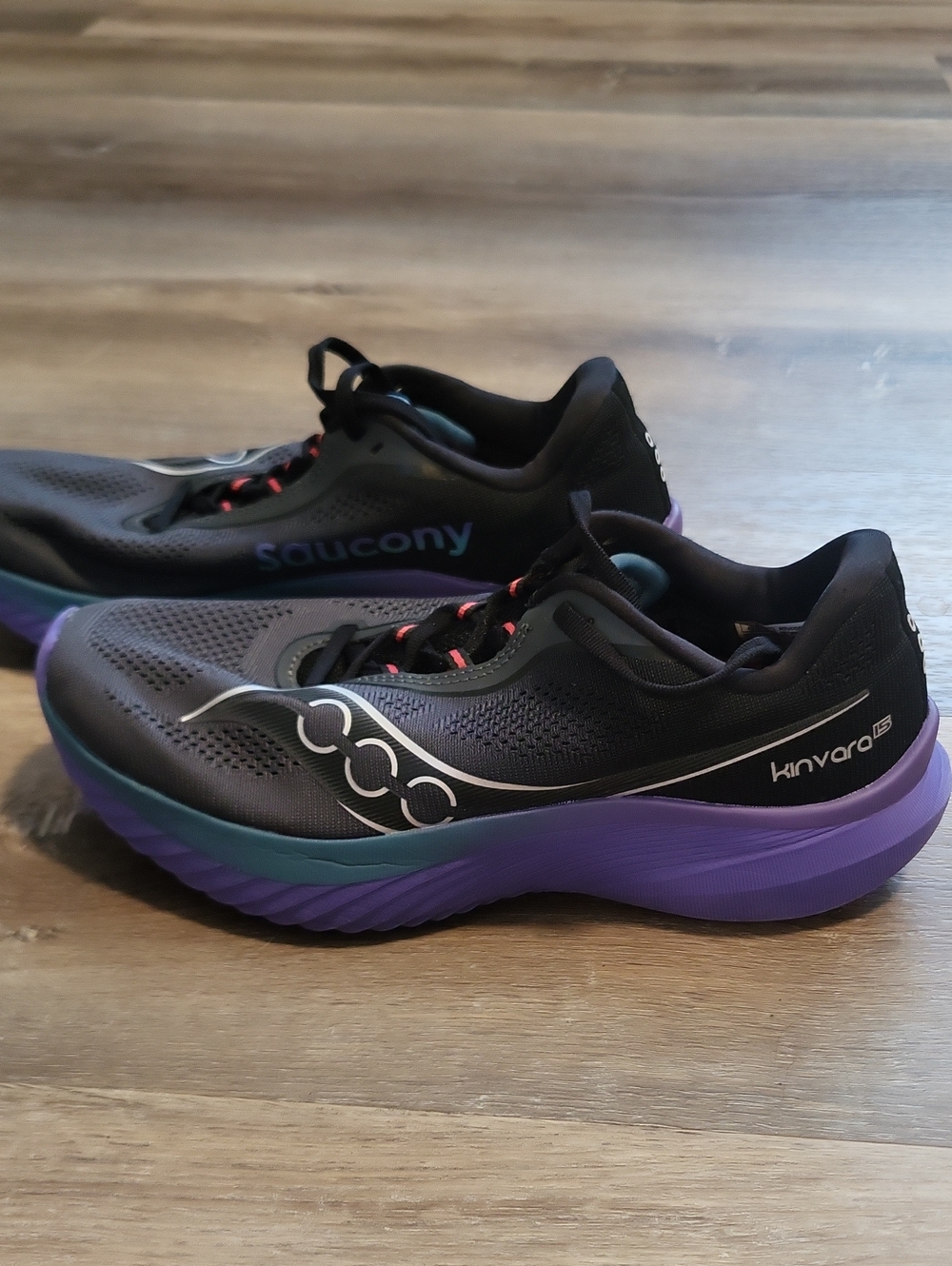 Saucony Kinvara 15 Running Shoes in Black with Purple and Teal Accents
